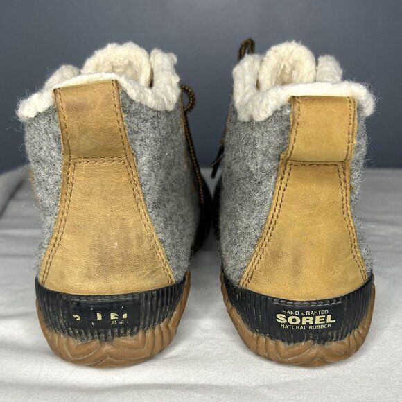 Sorel Out N About Boots Womens 8.5 Gray Tan Waterproof Duck Boot Faux Fur Sherpa - Picture 5 of 16